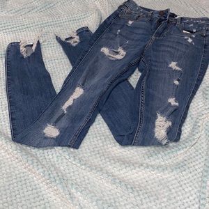 Hollister curvy high rise super skinny jeans (1L)